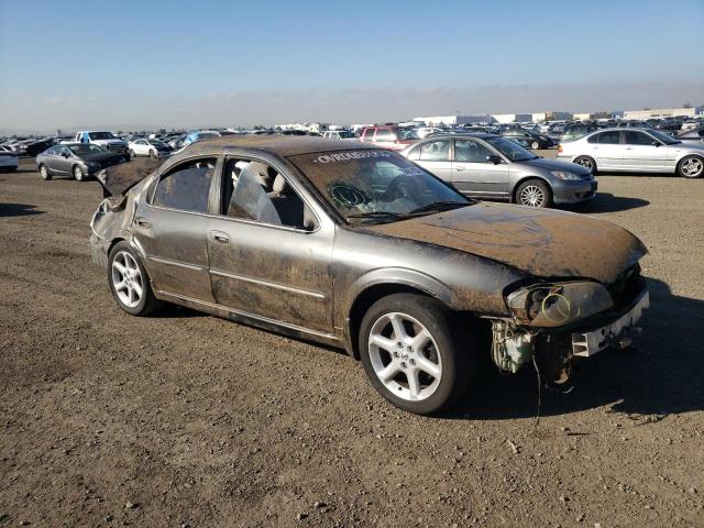 NISSAN MAXIMA GLE 2003 with VIN JN1DA31D63T513910 - Photo from auction