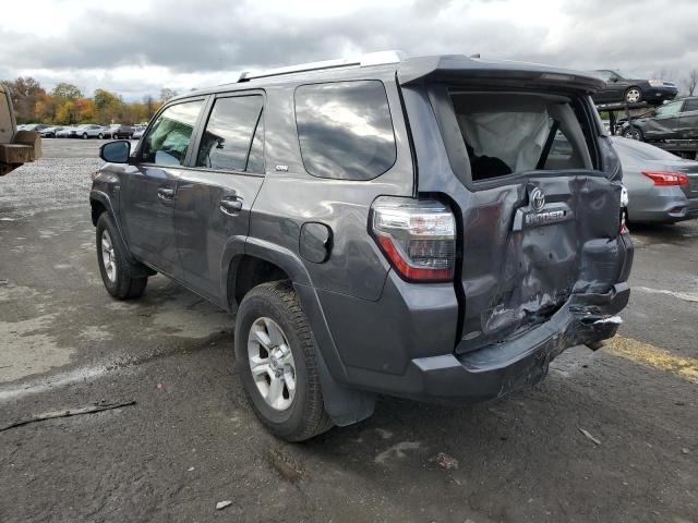 Photo 3 from auction – 2018 TOYOTA 4RUNNER SR with VIN JTEBU5JR2J5567978