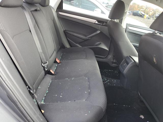 Photo 6 from auction – 2014 VOLKSWAGEN PASSAT S with VIN 1VWAT7A39EC062593