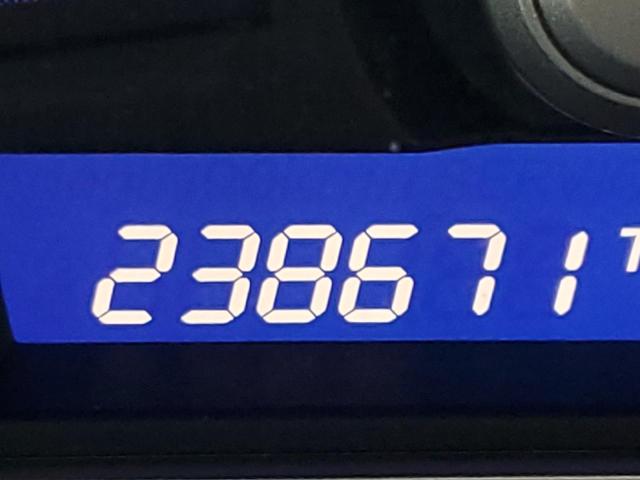Photo 8 from auction – 2006 HONDA CIVIC EX with VIN JHMFA16836S011919