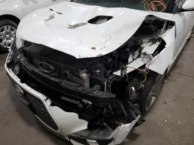 Photo 9 from auction – 2015 HYUNDAI VELOSTER T with VIN KMHTC6AE3FU240500
