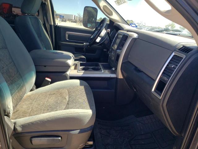 Photo 5 from auction – 2015 RAM 3500 SLT with VIN 3C63RRHLXFG703638
