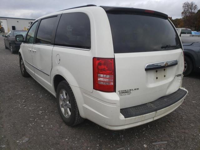 Photo 3 from auction – 2010 CHRYSLER TOWN & COU with VIN 2A4RR5D14AR493714