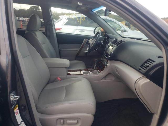 Photo 5 from auction – 2013 TOYOTA HIGHLANDER with VIN 5TDDK3EH5DS237095