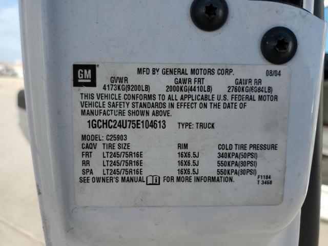 Photo 10 from auction – 2005 CHEVROLET SILVERADO with VIN 1GCHC24U75E104613