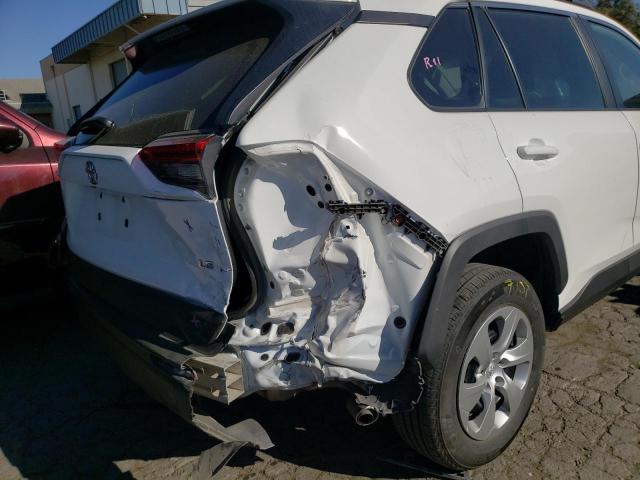 Photo 9 from auction – 2021 TOYOTA RAV4 LE with VIN 2T3H1RFV3MW181765