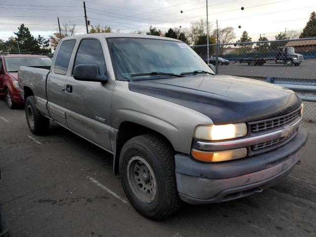 CHEVROLET SILVERADO 2000 with VIN 2GCEK19T8Y1370342 - Photo from auction