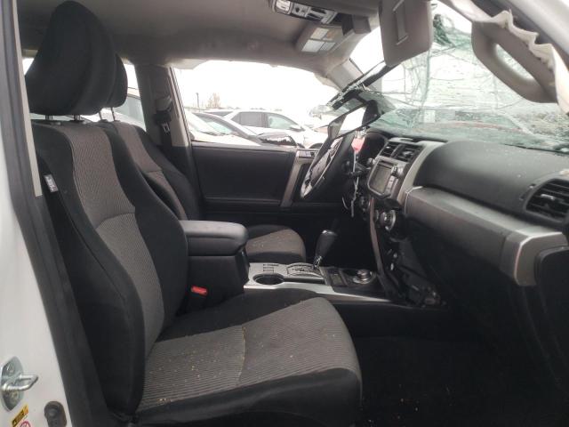 Photo 5 from auction – 2018 TOYOTA 4RUNNER SR with VIN JTEBU5JR7J5498530