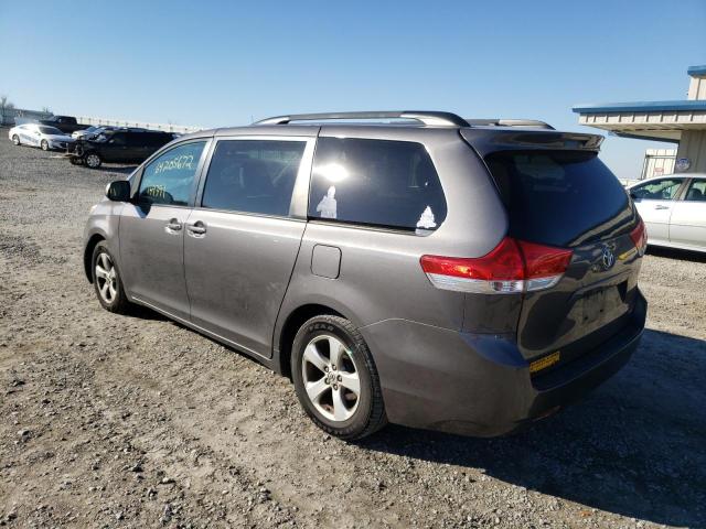 Photo 3 from auction – 2014 TOYOTA SIENNA LE with VIN 5TDKK3DC6ES488304