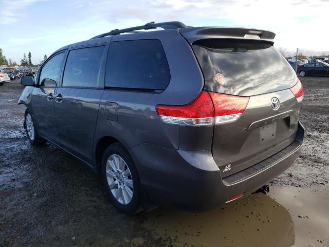 Photo 3 from auction – 2014 TOYOTA SIENNA LE with VIN 5TDJK3DC4ES087460