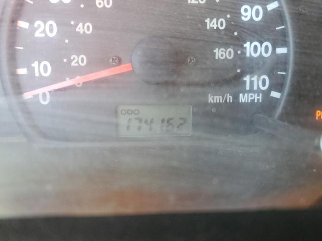 Photo 8 from auction – 2002 CHEVROLET TRACKER LT with VIN 2CNBE634326934963