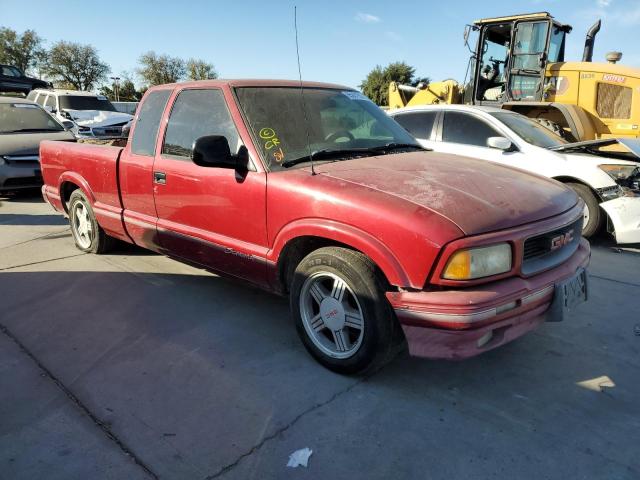 GMC SONOMA 1997 with VIN 1GTCS19W5V8526699 - Photo from auction