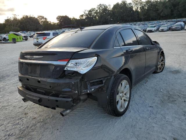 Photo 4 from auction – 2013 CHRYSLER 200 TOURIN with VIN 1C3CCBBGXDN746964