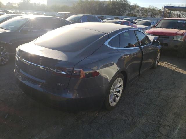 Photo 4 from auction – 2017 TESLA MODEL S with VIN 5YJSA1E25HF229390