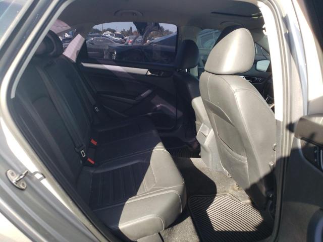 Photo 6 from auction – 2012 VOLKSWAGEN PASSAT SE with VIN 1VWBM7A36CC077681