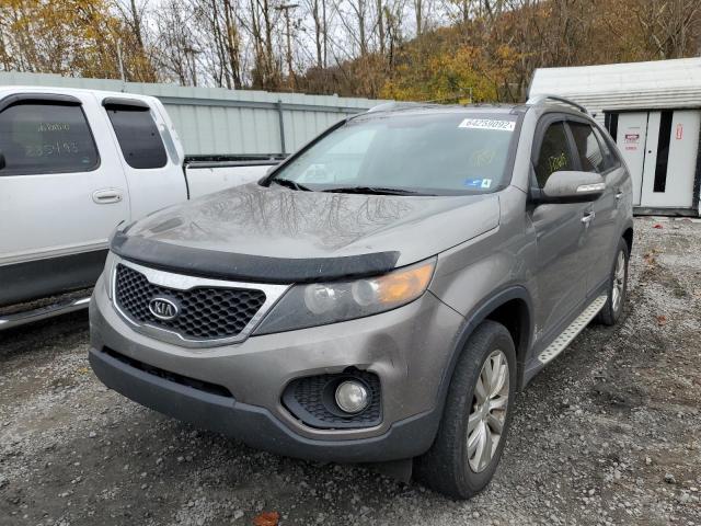 Photo 2 from auction – 2011 KIA SORENTO EX with VIN 5XYKUDA25BG182277