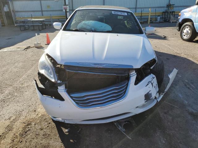 Photo 9 from auction – 2012 CHRYSLER 200 TOURIN with VIN 1C3BCBEB3CN115824