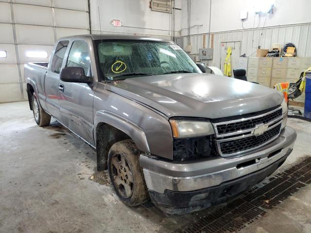 CHEVROLET SILVERADO 2006 with VIN 1GCEK19Z96Z261512 - Photo from auction