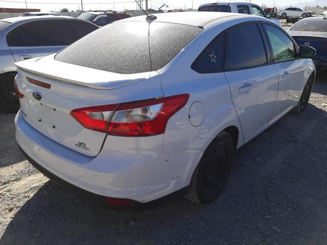 Photo 4 from auction – 2014 FORD FOCUS SE with VIN 1FADP3F24EL169943