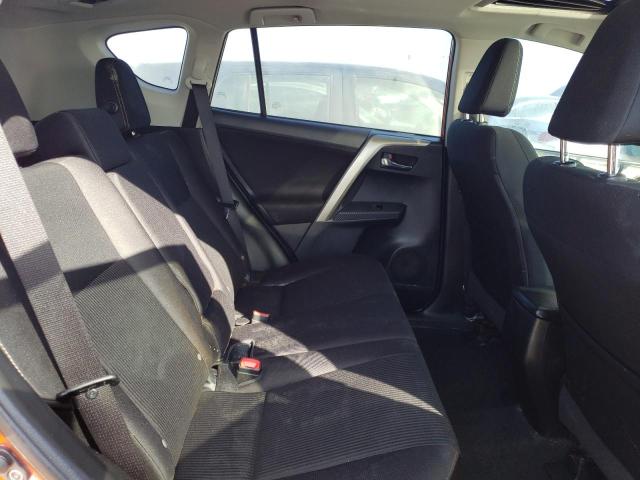 Photo 6 from auction – 2015 TOYOTA RAV4 XLE with VIN 2T3WFREV8FW177739