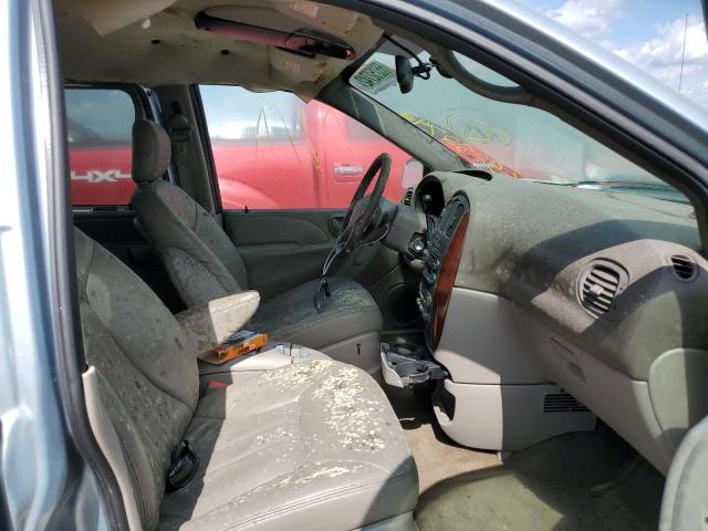Photo 5 from auction – 2003 CHRYSLER TOWN & COU with VIN 2C4GP54L73R247067