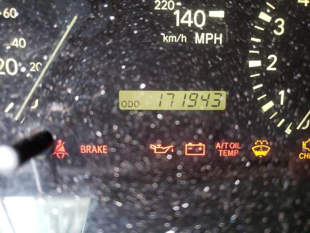Photo 8 from auction – 2001 LEXUS RX 300 with VIN JTJHF10U310167946