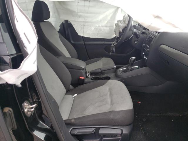 Photo 5 from auction – 2017 VOLKSWAGEN JETTA S with VIN 3VW2B7AJ0HM373399