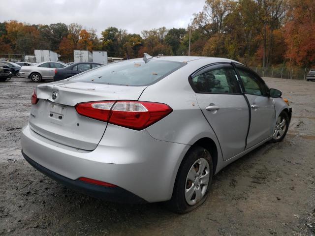 Photo 4 from auction – 2015 KIA FORTE LX with VIN KNAFK4A66F5417596
