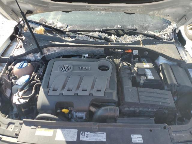 Photo 7 from auction – 2014 VOLKSWAGEN PASSAT SE with VIN 1VWBN7A30EC118922