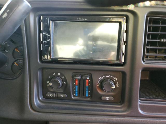 Photo 9 from auction – 2004 CHEVROLET SILVERADO with VIN 2GCEC13T441409668