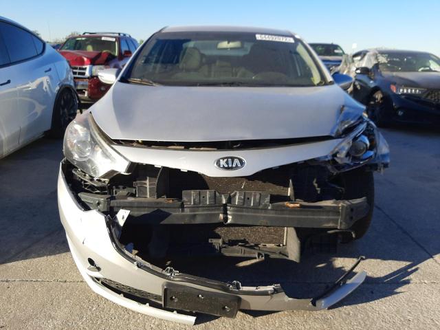 Photo 9 from auction – 2016 KIA FORTE EX with VIN KNAFX4A89G5489414
