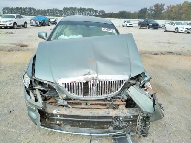 Photo 7 from auction – 2004 LINCOLN TOWN CAR E with VIN 1LNHM81W04Y632623