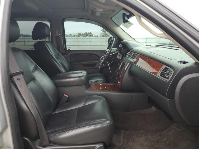 Photo 5 from auction – 2011 CHEVROLET TAHOE C150 with VIN 1GNSCCE01BR203480