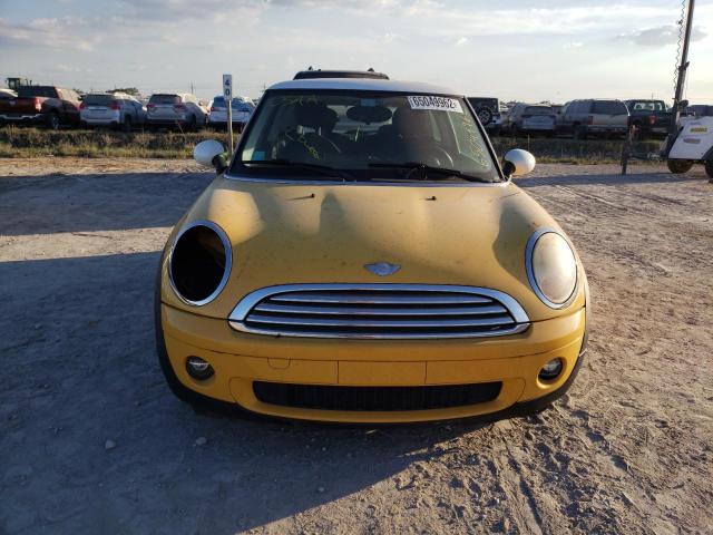 Photo 9 from auction – 2007 MINI COOPER with VIN WMWMF33577TT54273