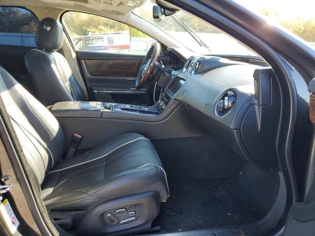 Photo 5 from auction – 2012 JAGUAR XJL with VIN SAJWA2GB3CLV32194