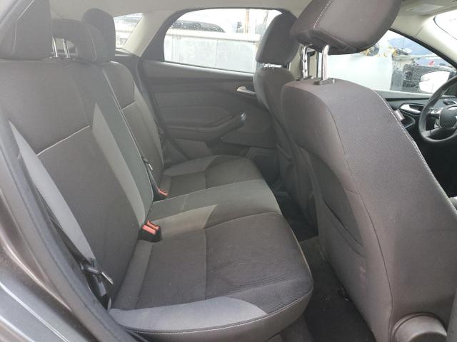 Foto 6 de la subasta – 2014 FORD FOCUS SE con VIN 1FADP3K25EL355156