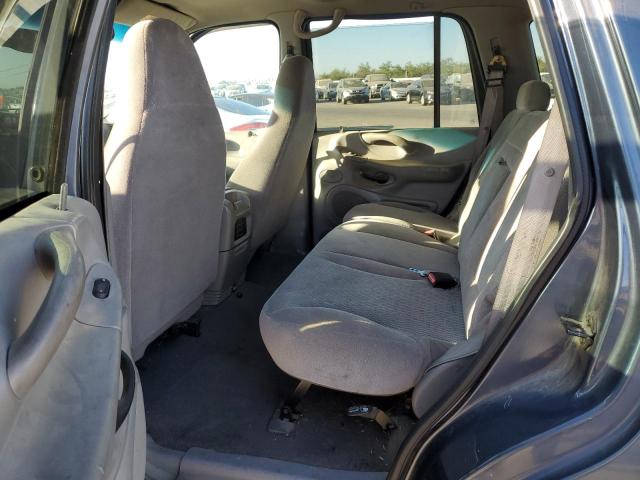Zdjęcie 6 z aukcji – 2002 FORD EXPEDITION z VIN 1FMRU15W02LA32121