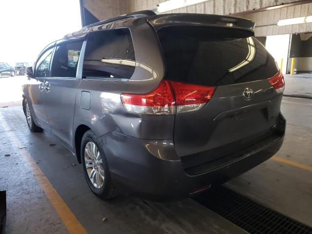 Photo 3 from auction – 2011 TOYOTA SIENNA XLE with VIN 5TDYK3DC1BS025637