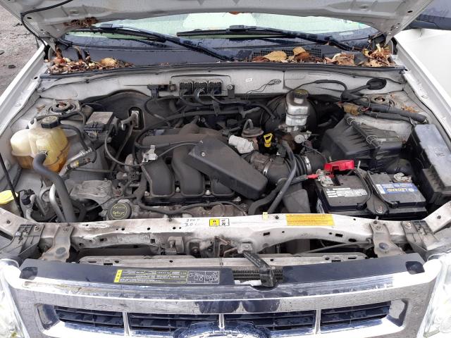 Photo 7 from auction – 2008 FORD ESCAPE XLT with VIN 1FMCU93188KA42888