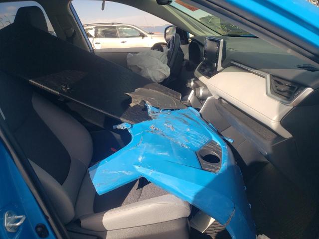 Photo 5 from auction – 2019 TOYOTA RAV4 XLE with VIN JTMP1RFV1KJ020547