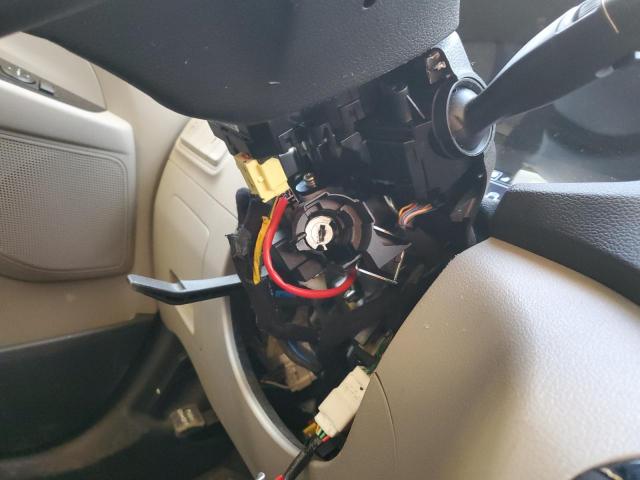 Photo 9 from auction – 2016 HYUNDAI TUCSON SE with VIN KM8J23A42GU121614