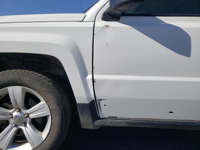 Photo 9 from auction – 2016 JEEP PATRIOT SP with VIN 1C4NJRBB2GD684803
