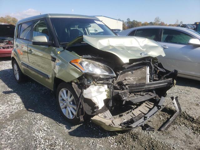 KIA SOUL + 2013 with VIN KNDJT2A62D7519767 - Photo from auction
