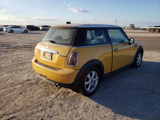 Photo 4 from auction – 2007 MINI COOPER with VIN WMWMF33577TT54273