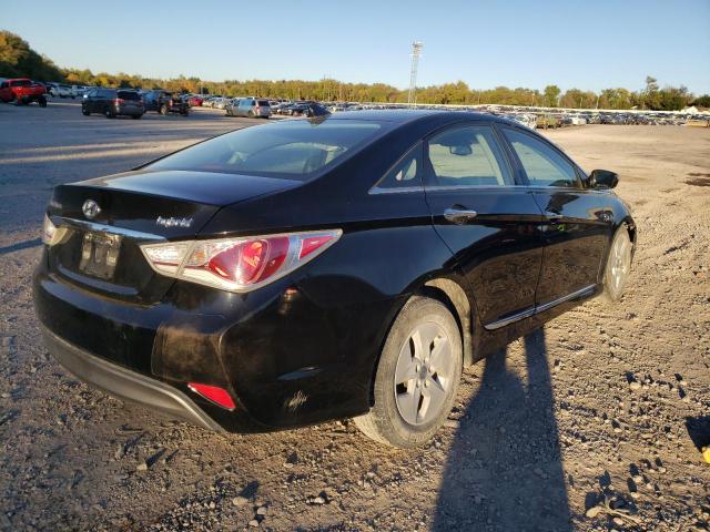 Photo 4 from auction – 2012 HYUNDAI SONATA HYB with VIN KMHEC4A40CA034133