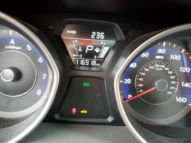 Photo 8 from auction – 2016 HYUNDAI ELANTRA SE with VIN 5NPDH4AE1GH714714