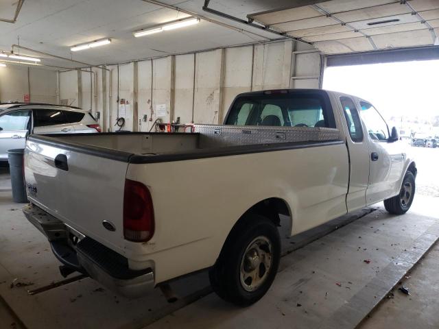 Photo 4 from auction – 2000 FORD F150 with VIN 1FTRX17W2YNA61917