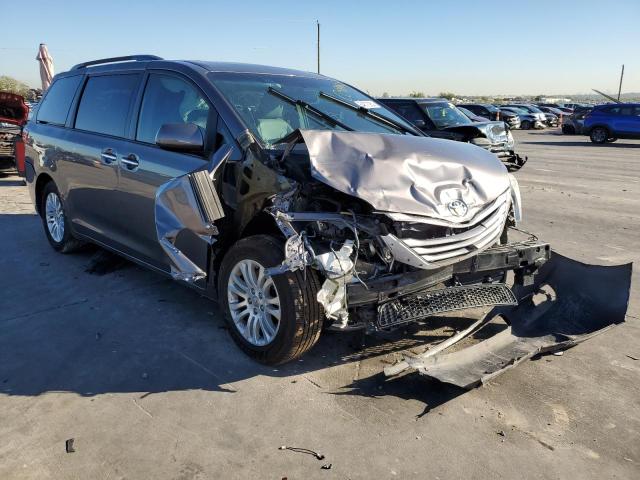 TOYOTA SIENNA XLE 2015 with VIN 5TDYK3DC4FS656632 - Photo from auction