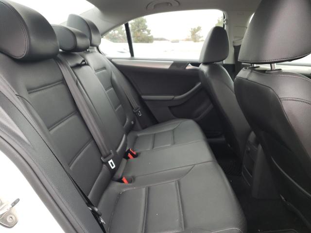 Фото 6 с аукциона – 2017 VOLKSWAGEN JETTA с VIN 3VWDB7AJ3HM323637
