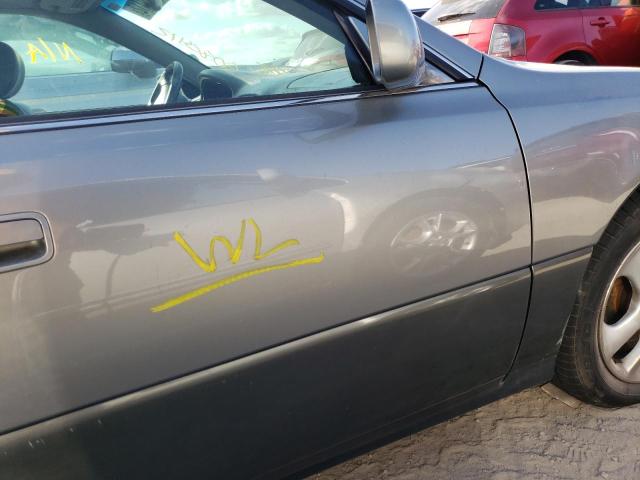 Photo 9 from auction – 2000 LEXUS ES 300 with VIN JT8BF28G2Y5084727